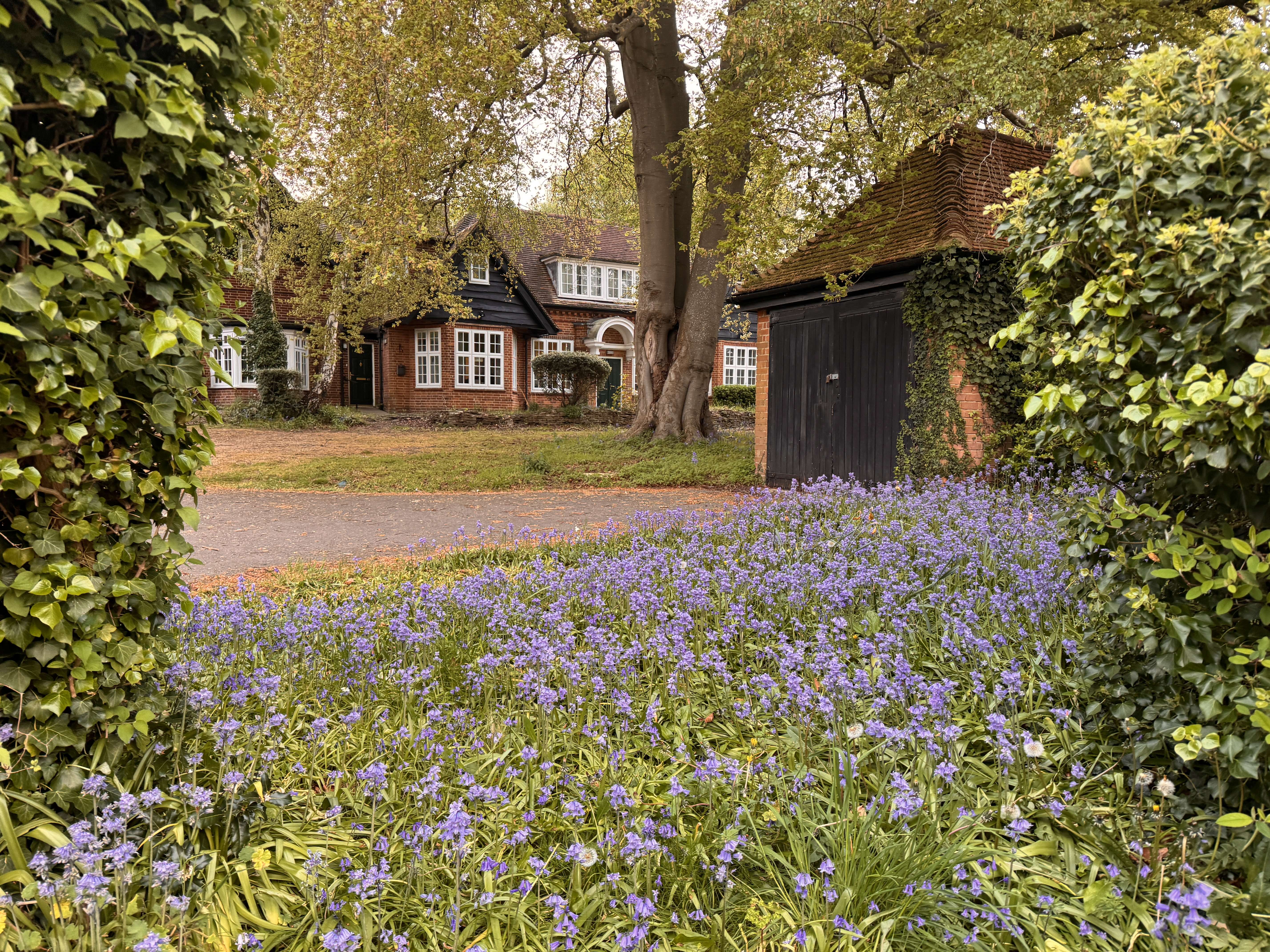 Flood Risk Assessment services in Oxford for planning applications, developments and sites in flood-prone areas.